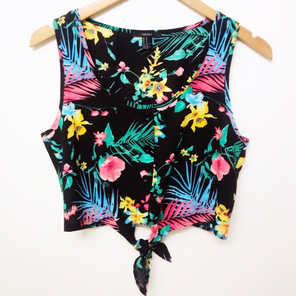 FOREVER 21 Floral Crop Top